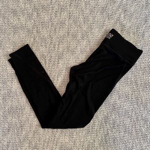 VS PINK ultimate workout leggings